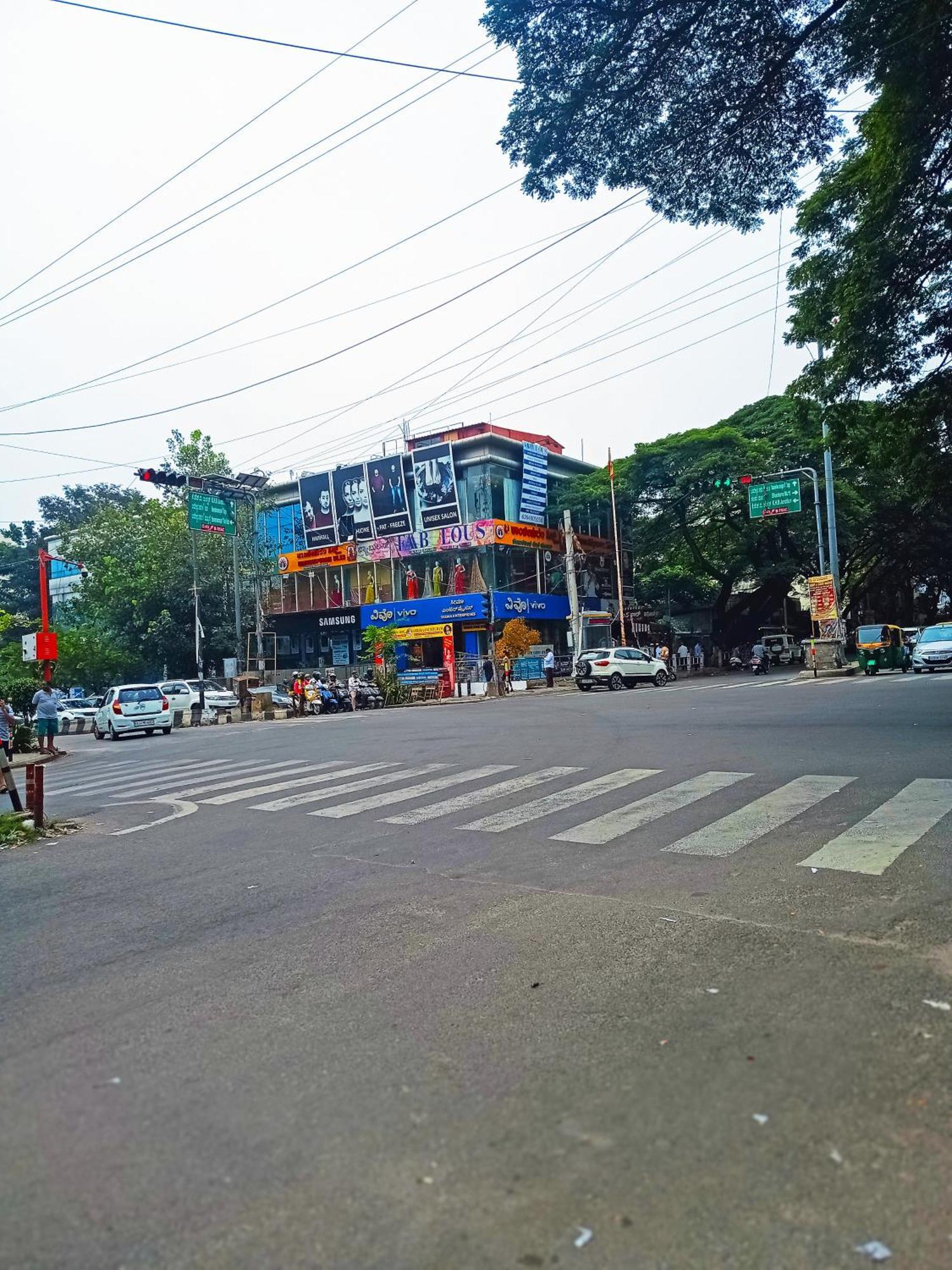 班加罗尔 Pavithra Paradise酒店 外观 照片